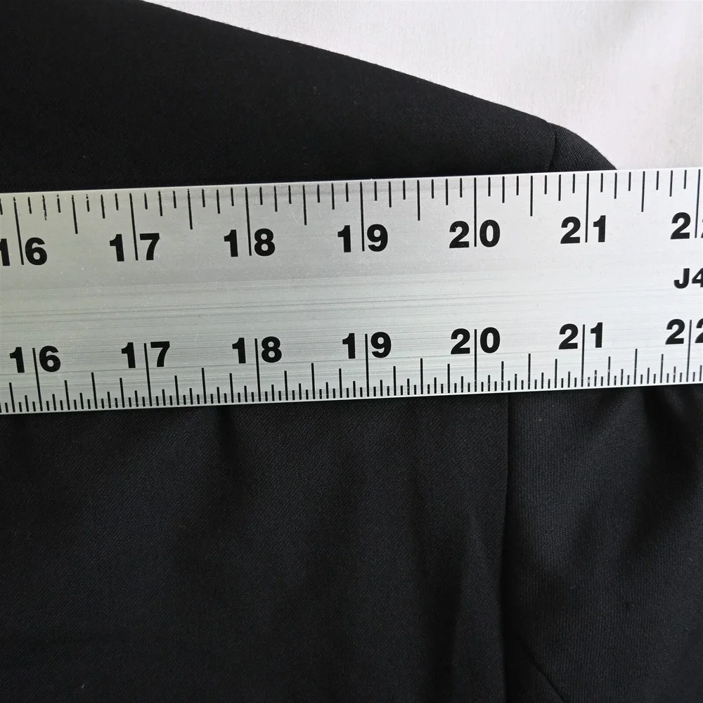 Calvin Klein 48L Black 100% Wool Mens‎ Tux Tuxedo Dinner Jacket